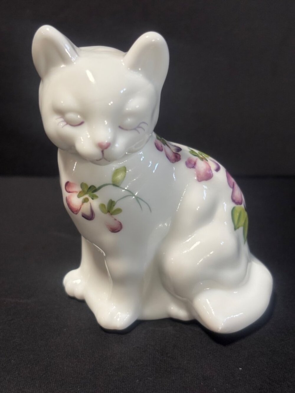 Fenton Art Glass Handpainted By S Hopkins Milk Glass Cat Figurine Vintage 90s